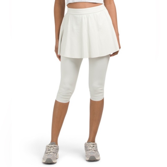 Spanx Booty Boost Active Skirt with Skirted Capri Compression Leggings Small - Picture 1 of 2